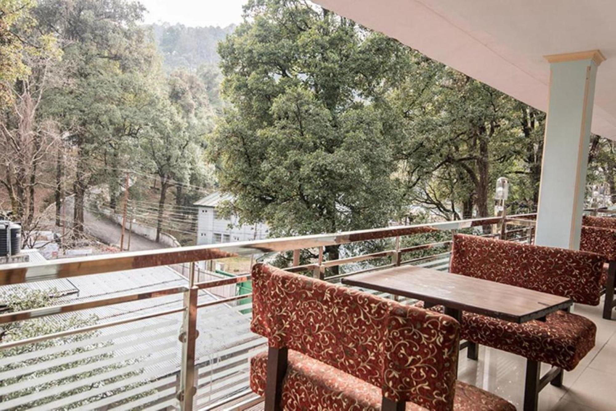 Moon Hotel Mallital, Near Nainital High Court Exterior photo